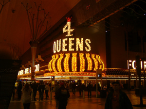 4 Queens. Las Vegas 468509403 ed97c905f0 h 300x225
