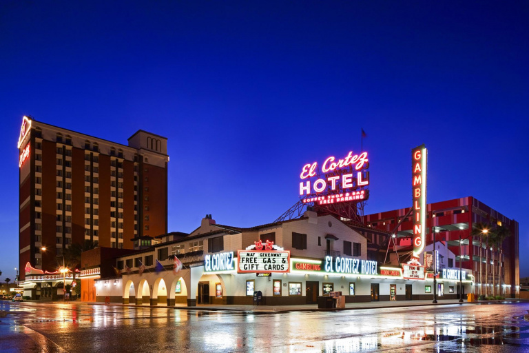 El Cortez Ext MG 8604 2 1940x1293 1 1 768x512